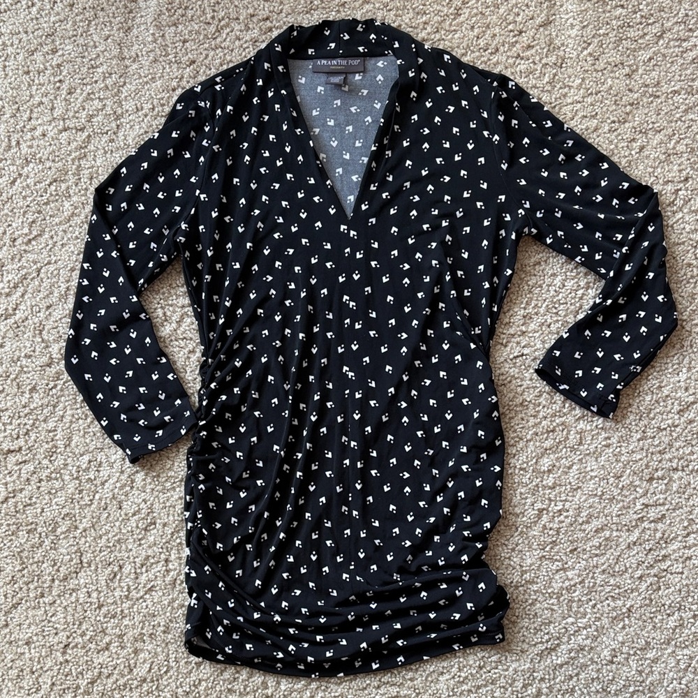 A Pea in the Pod Black and White Maternity Top